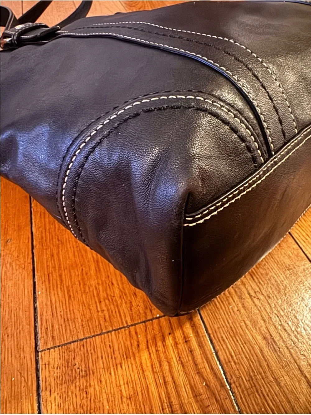 Vintage Black Hampton Leather Coach Shoulder Bag Purse: 12607